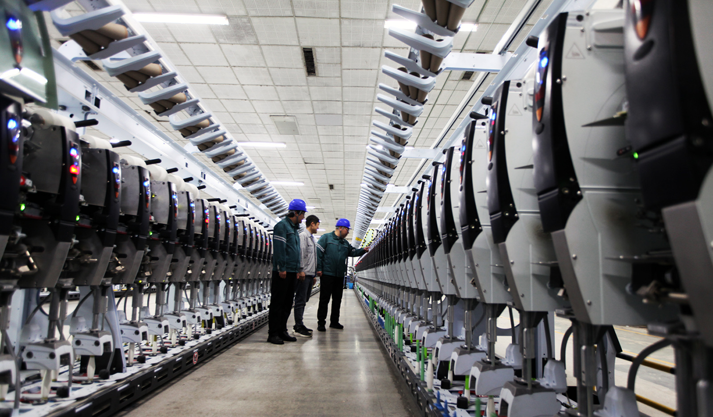 截至目前，台儿庄供电中心已完成辖区50余家重点企业客户上门服务，累计协助排查并治理各类用电安全隐患17项，有效规范企业用电安全管理，保障生产用电可靠稳定。下一步，该中心将持续秉承“你用电，我用心”服务理念，不断优化服务流程、提升服务质效，以更精准、更高效、更贴心的供电保障，助力地方经济高质量发展。